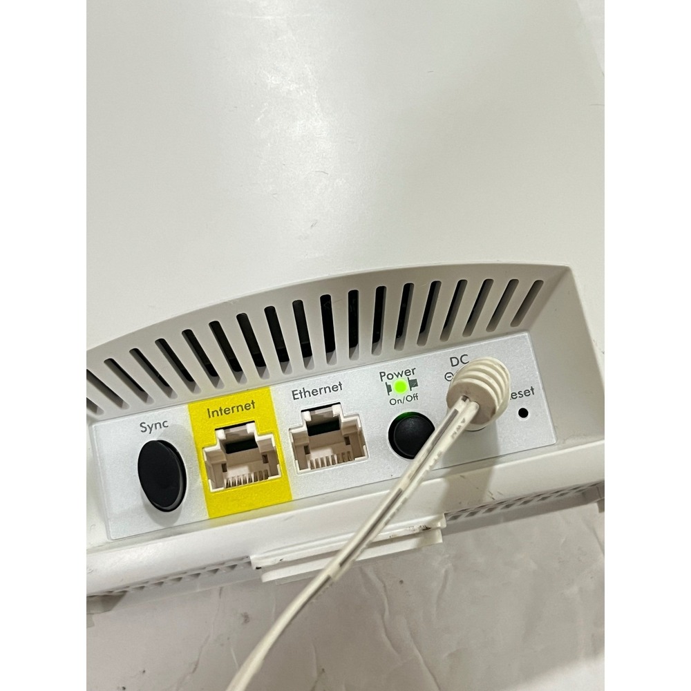Netgear Orbi RBR20 Router White-WORKS No Adapter‎ - Picture 9 of 11